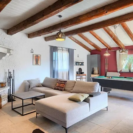 بيت للعطل Una Ira Relax *